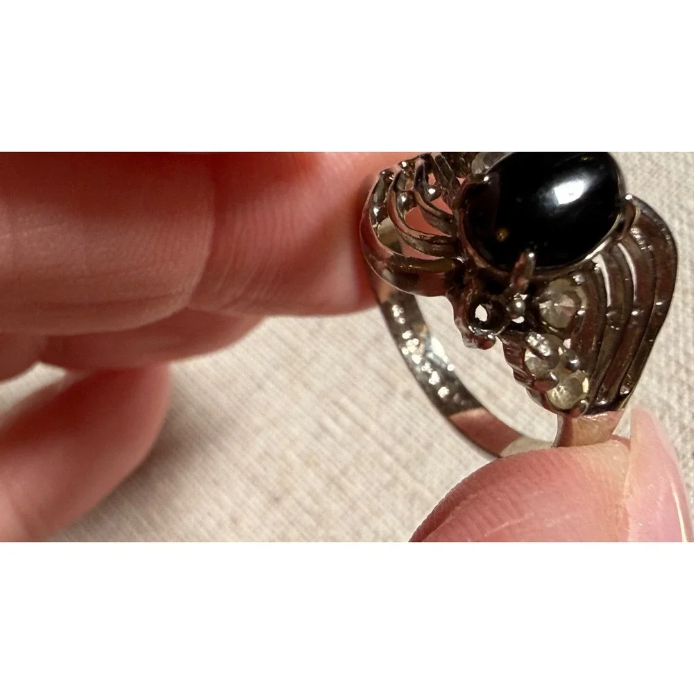Vintage 14Kt ge silver tone Black cabochon Bypass Ring‎ Size 7.5 Flaws
